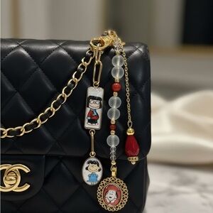 SNOOPY LUCY HANDBAG CHARM PURSE CHARM KEYCHAIN GOLD RED CHANEL READY! NEW